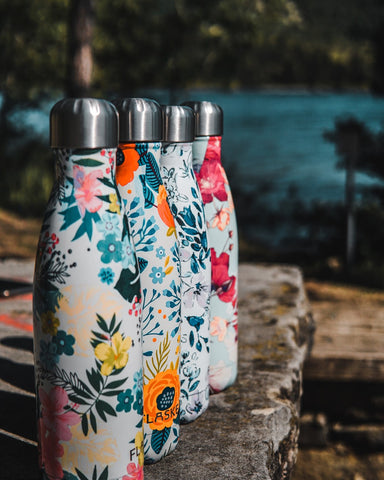 Insulated reusable Water Bottles